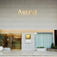 หางาน สมัครงาน Astrid Anti Aging Studio 1