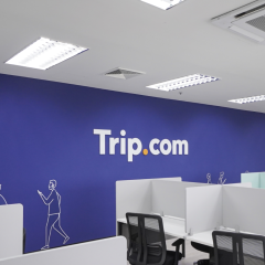 หางาน สมัครงาน Trip com Group 1