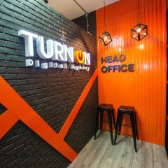 หางาน สมัครงาน Turn ON Studio 1